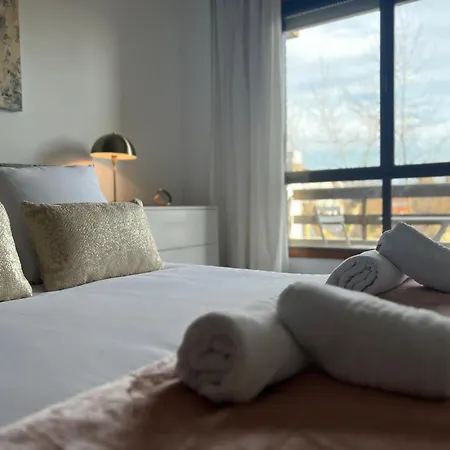 Apartamento Menendez Pelayo 아파트 *